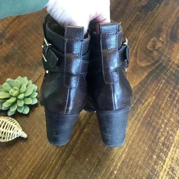 Louie Et Cie | “Vianne” Brown Leather Boots with Faux Wrap Buckle Detail. - Picture 5 of 7